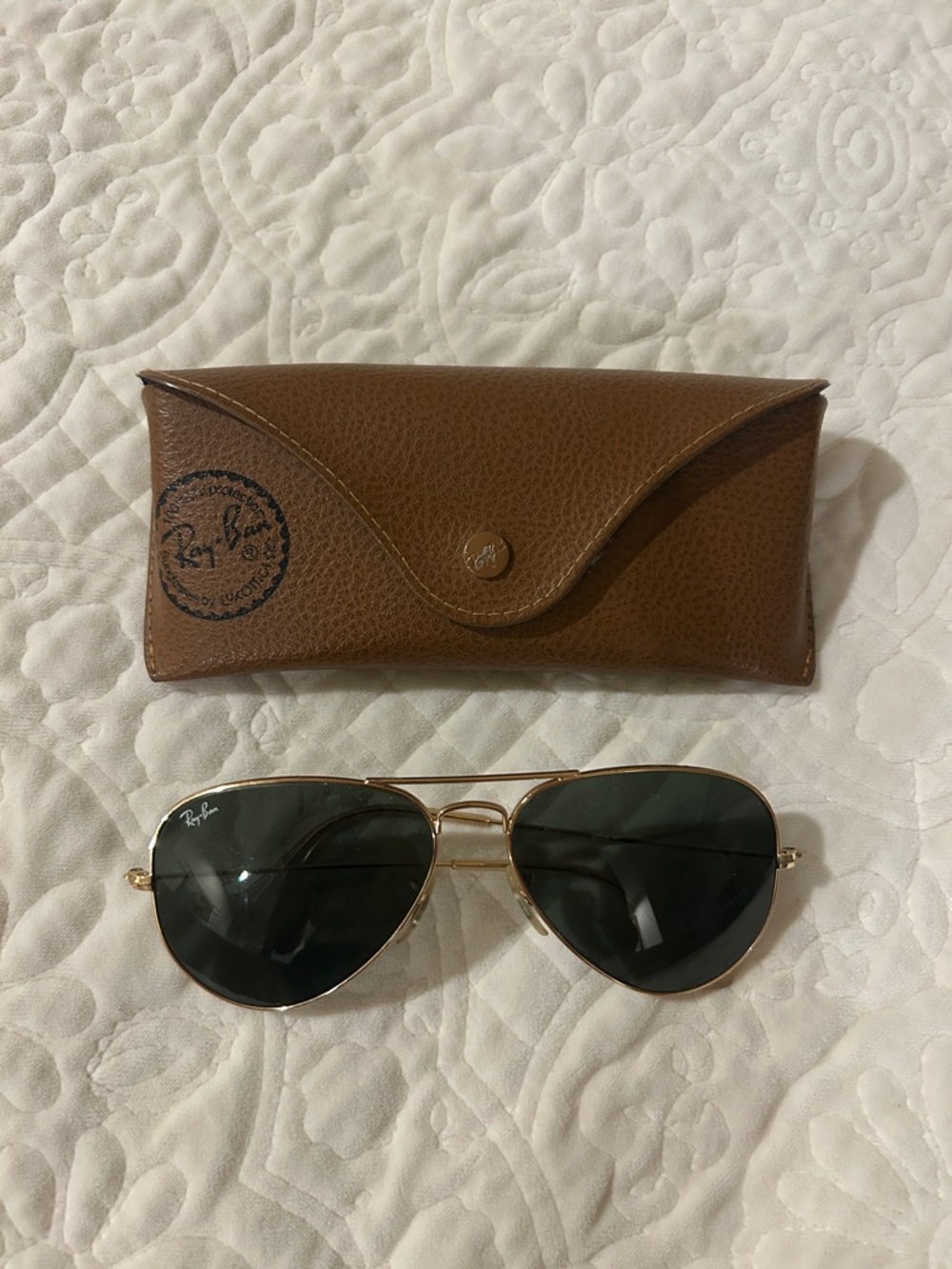 Ray-Ban Classic Aviator Sunglasses